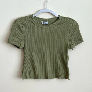 NWT Urban Outfitters Fitted Ribbed Tee